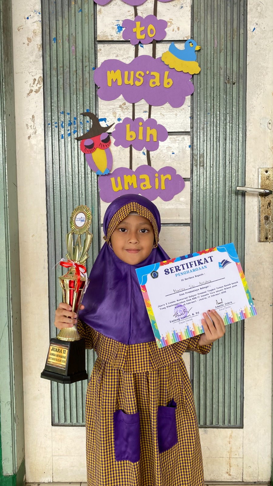 Galeri Juara 3 Mewarnai